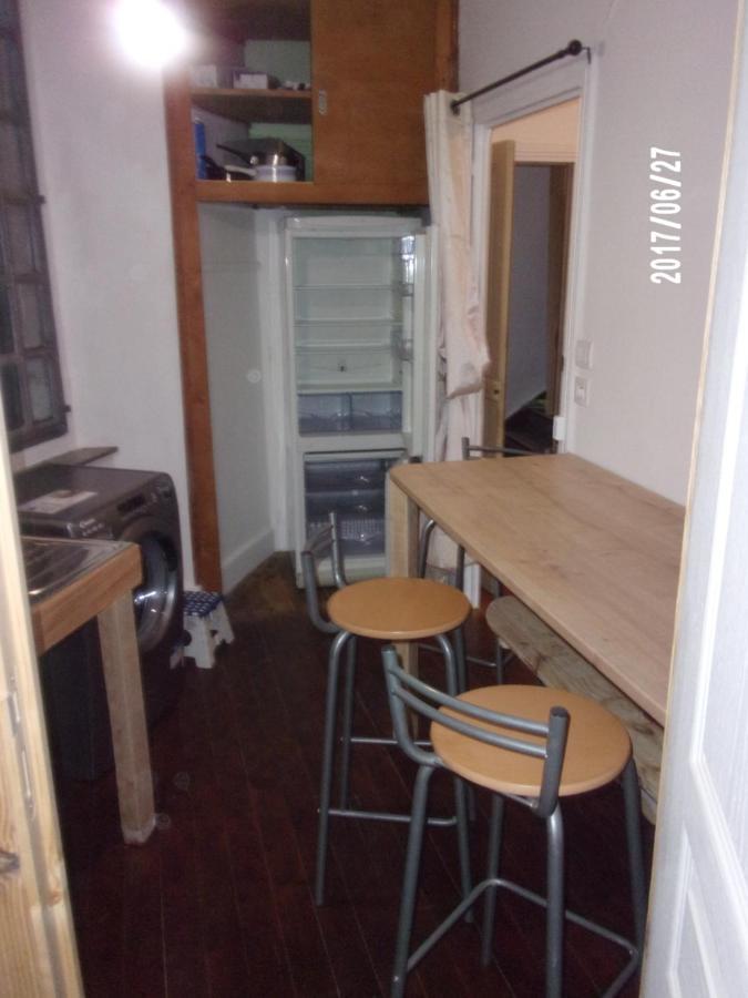 Logement Proche De Tout Saint-Laurent-de-Neste Bagian luar foto